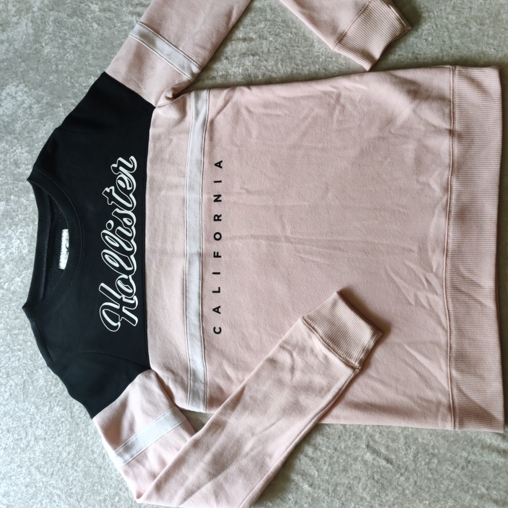 Hollister crewneck, Women's Size XS
